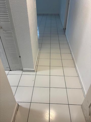 5100 SW 41ST Street 206, Hollywood, FL 33023