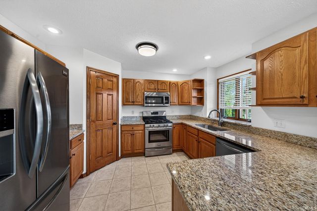 51700 Deer Trail Drive, Granger, IN 46530