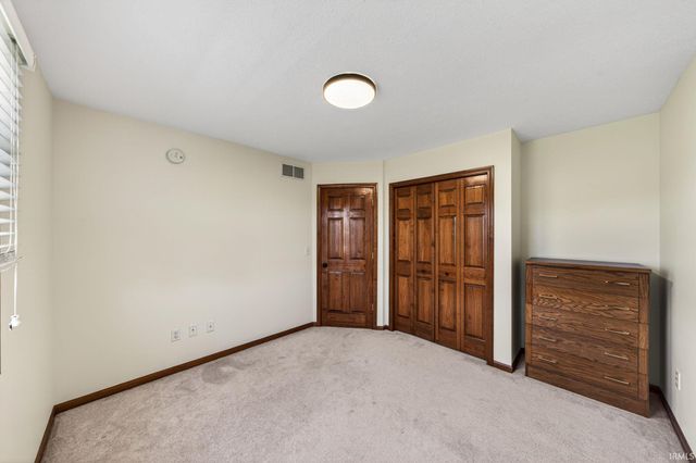 51700 Deer Trail Drive, Granger, IN 46530