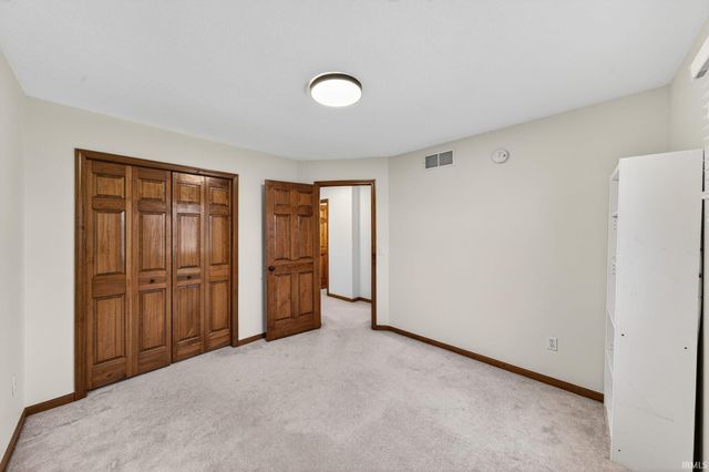 51700 Deer Trail Drive, Granger, IN 46530