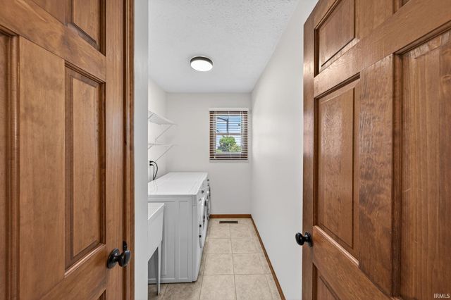 51700 Deer Trail Drive, Granger, IN 46530