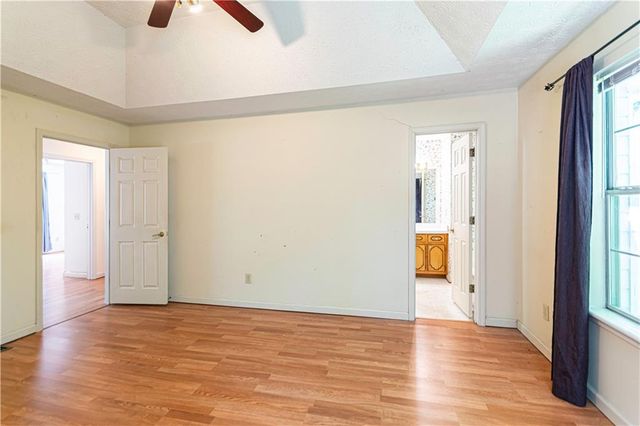 6715 Dogwood Point Lane, Tucker, GA 30084