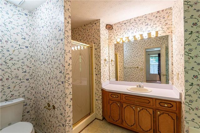 6715 Dogwood Point Lane, Tucker, GA 30084