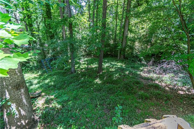 6715 Dogwood Point Lane, Tucker, GA 30084