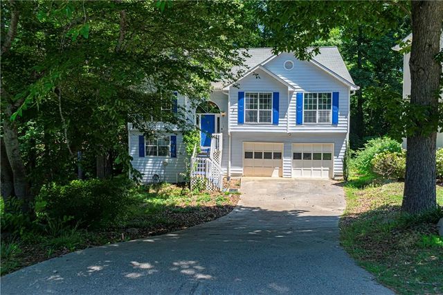6715 Dogwood Point Lane, Tucker, GA 30084