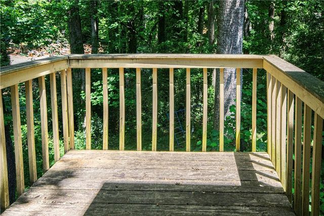 6715 Dogwood Point Lane, Tucker, GA 30084