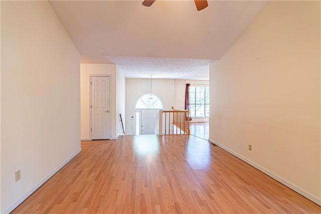 6715 Dogwood Point Lane, Tucker, GA 30084