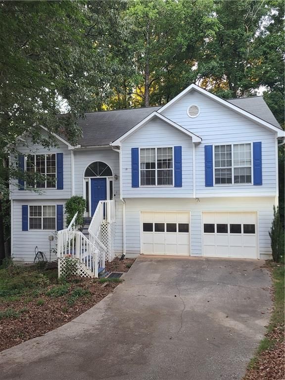 6715 Dogwood Point Lane, Tucker, GA 30084