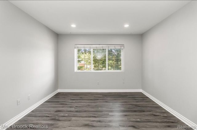 1113 N Old Woodward Avenue 46, Birmingham, MI 48009