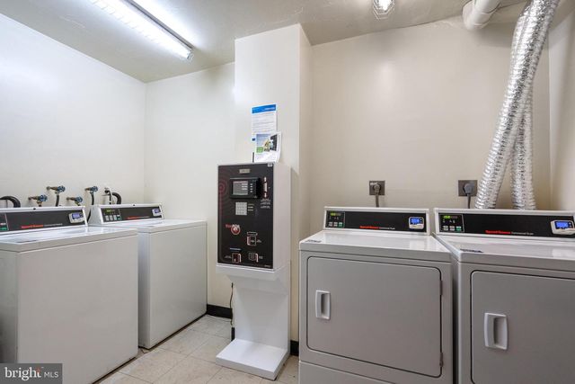 1325 18TH STREET NW #302, Washington, DC 20036