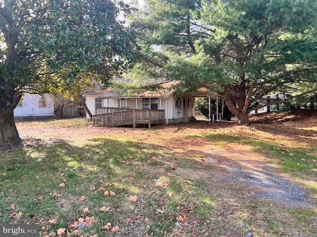 1506 MCKEE RD, Dover, DE 19904