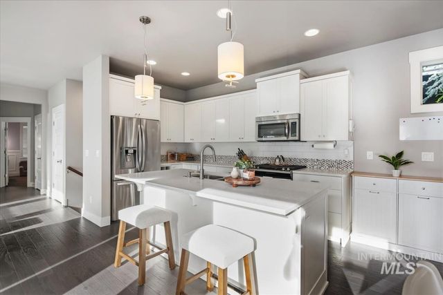 5739 W Hidden Springs Dr., Boise, ID 83714