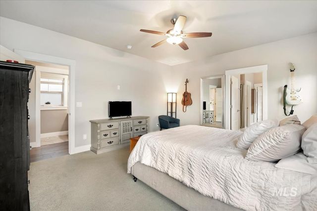 5739 W Hidden Springs Dr., Boise, ID 83714