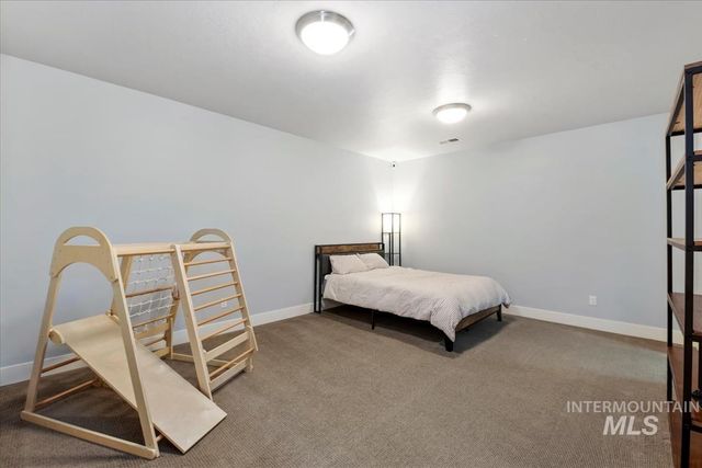 5739 W Hidden Springs Dr., Boise, ID 83714