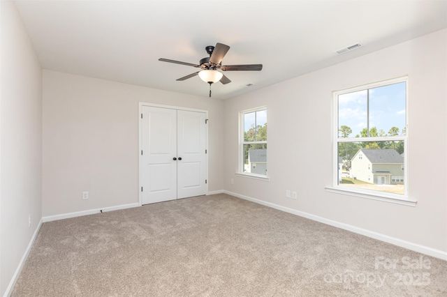 2063 Sadler Woods Lane, Charlotte, NC 28214