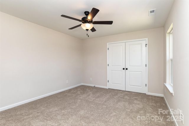 2063 Sadler Woods Lane, Charlotte, NC 28214