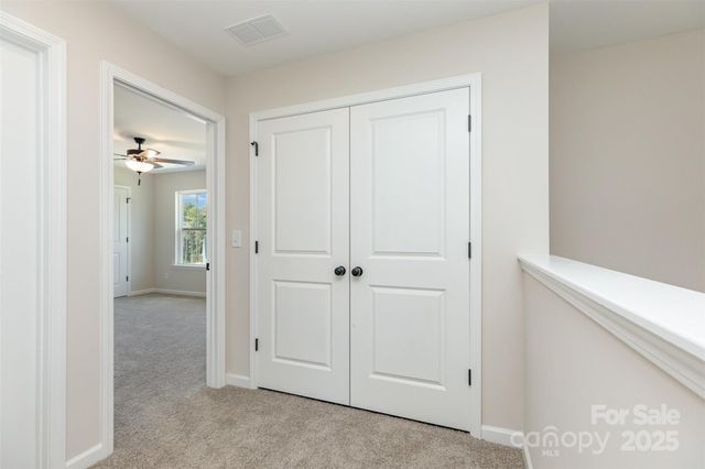 2063 Sadler Woods Lane, Charlotte, NC 28214