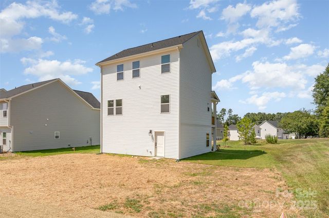 2063 Sadler Woods Lane, Charlotte, NC 28214