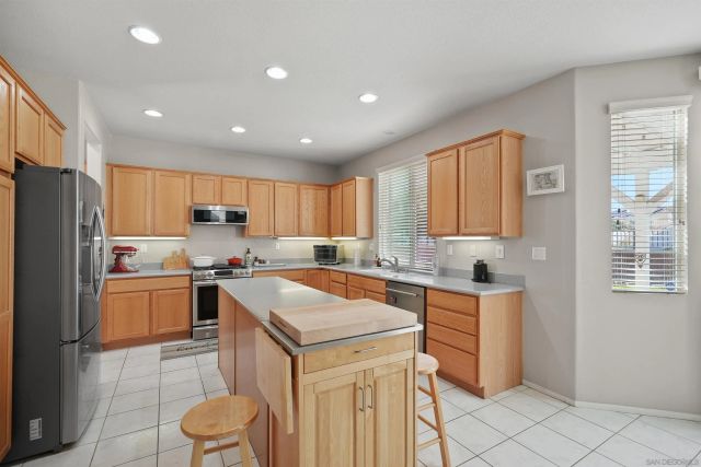 39795 Payton Court, Murrieta, CA 92563