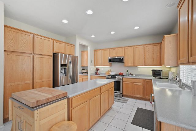 39795 Payton Court, Murrieta, CA 92563