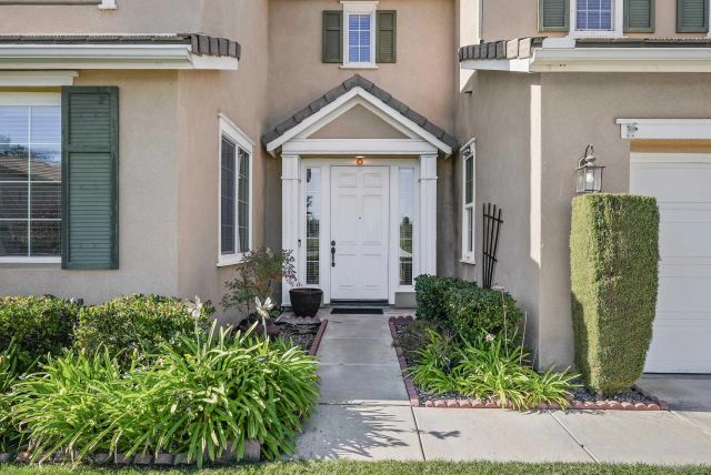 39795 Payton Court, Murrieta, CA 92563