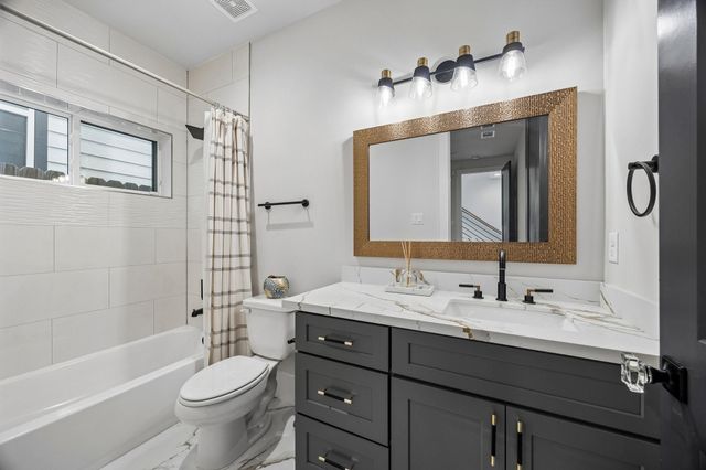 1615 Bigelow Street, Houston, TX 77009