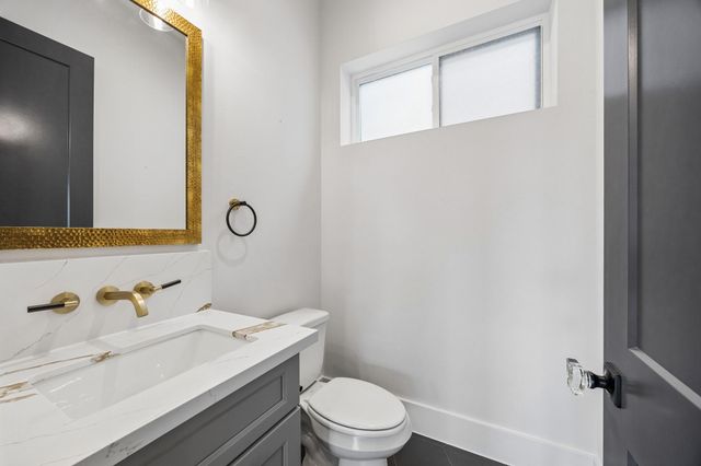 1615 Bigelow Street, Houston, TX 77009