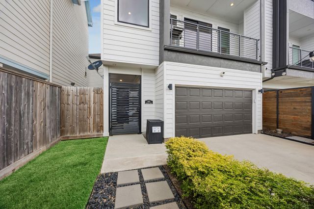 1615 Bigelow Street, Houston, TX 77009