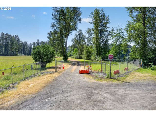32020 Sw PEACH COVE Rd, West Linn, OR 97068