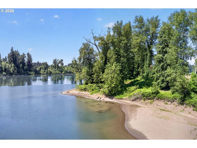 32020 Sw PEACH COVE Rd, West Linn, OR 97068