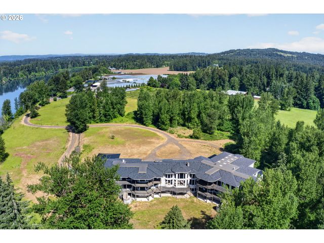 32020 Sw PEACH COVE Rd, West Linn, OR 97068