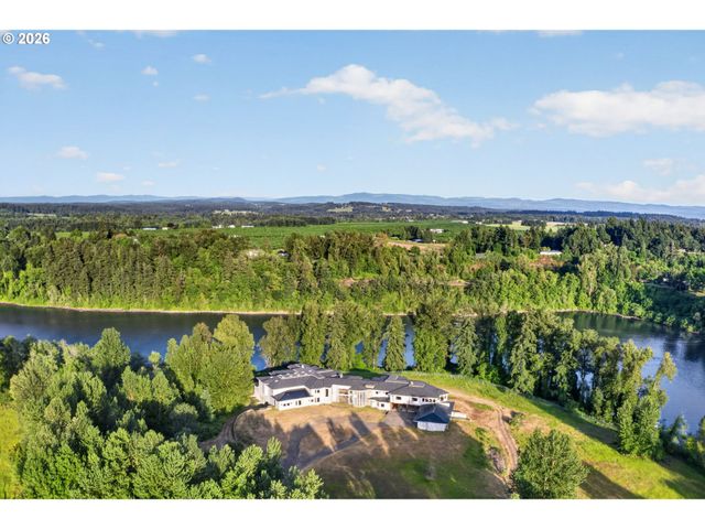 32020 Sw PEACH COVE Rd, West Linn, OR 97068