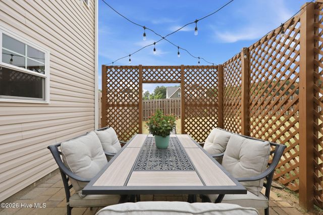 101 Woodford Lane, Vass, NC 28394