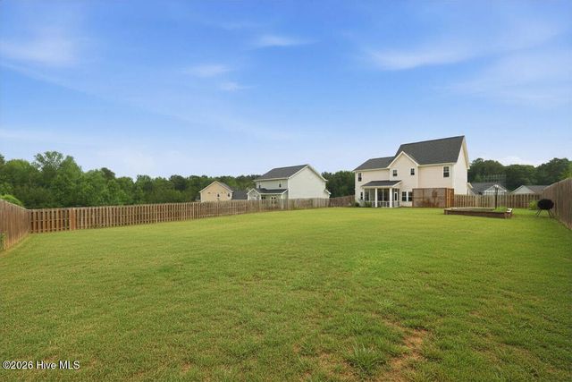 101 Woodford Lane, Vass, NC 28394