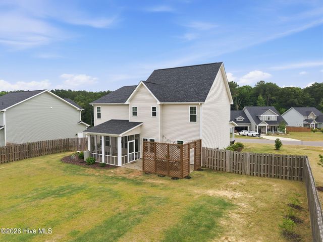 101 Woodford Lane, Vass, NC 28394