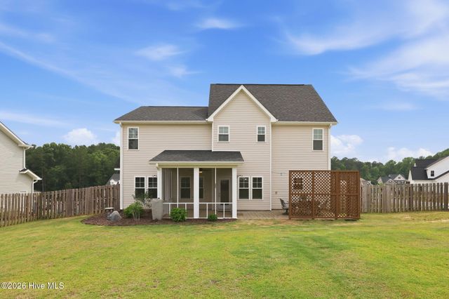101 Woodford Lane, Vass, NC 28394