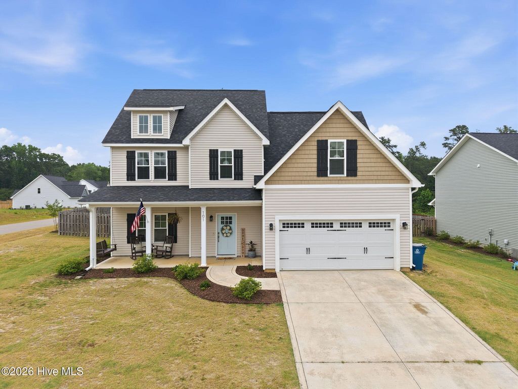 101 Woodford Lane, Vass, NC 28394