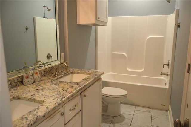 116 IBERIA Lane, Pineville, LA 71360