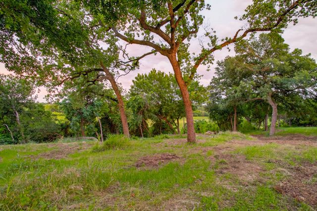 501 Nursery Lane, Fort Worth, TX 76114