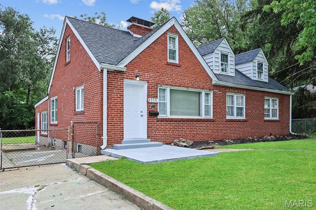 4500 Begg Boulevard, Northwoods, MO 63121