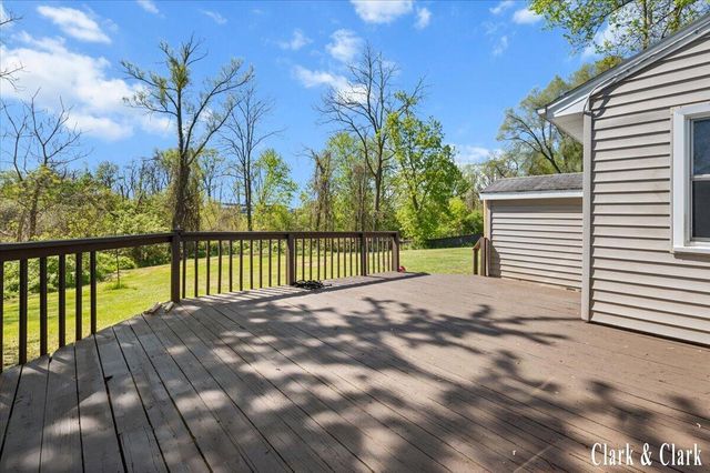 146 S Carleton Drive, Battle Creek, MI 49017