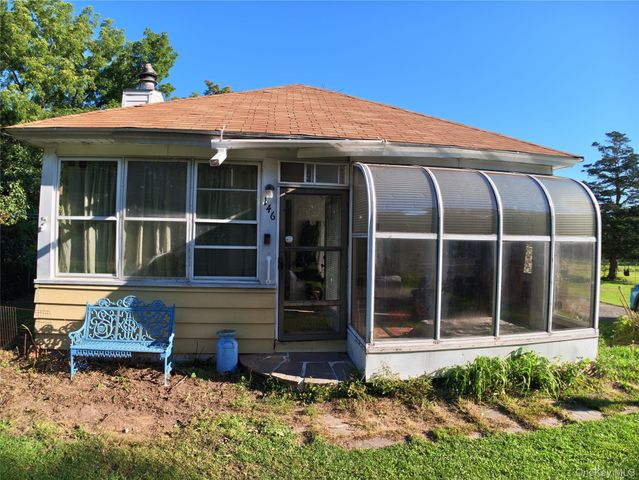 146 W Saugerties Road, Saugerties, NY 12477