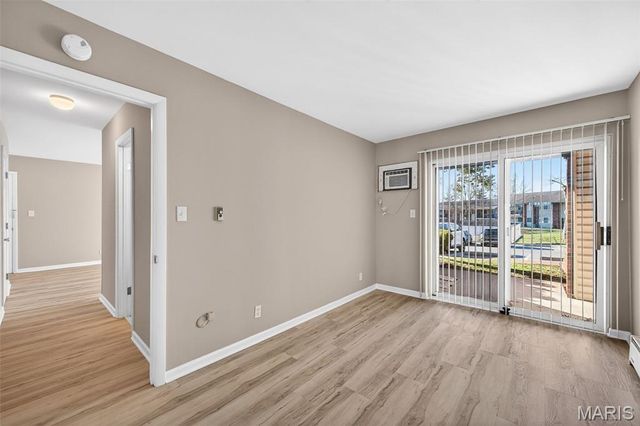 10031 Echoridge Lane A, Affton, MO 63123