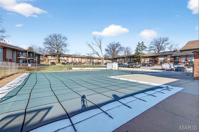 10031 Echoridge Lane A, Affton, MO 63123