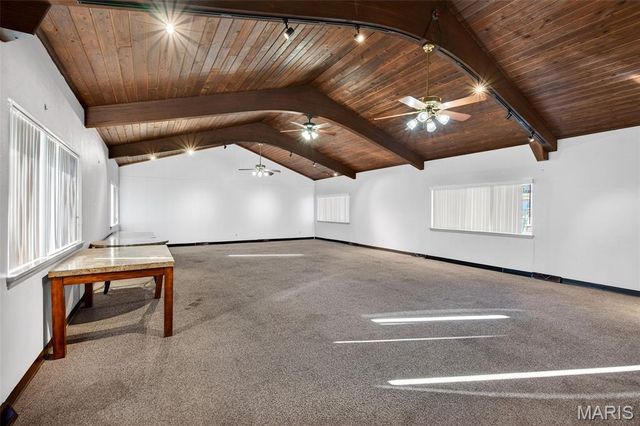 10031 Echoridge Lane A, Affton, MO 63123