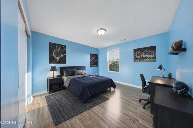 12103 Parkview Trace Dr, Louisville, KY 40229