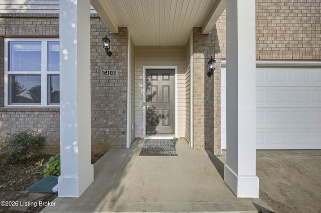 12103 Parkview Trace Dr, Louisville, KY 40229