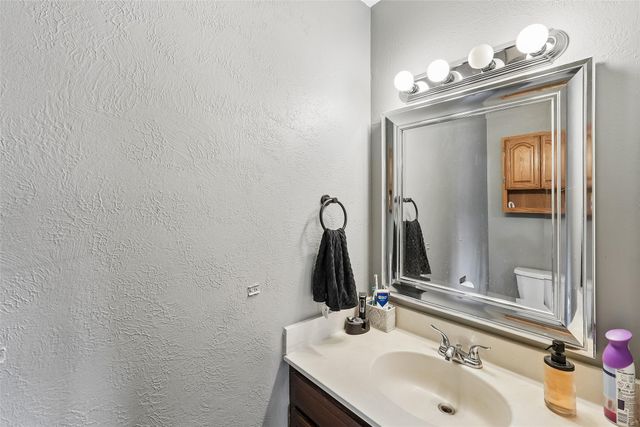 268 Holiday Circle 61, West Des Moines, IA 50265