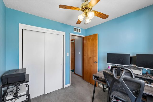 268 Holiday Circle 61, West Des Moines, IA 50265