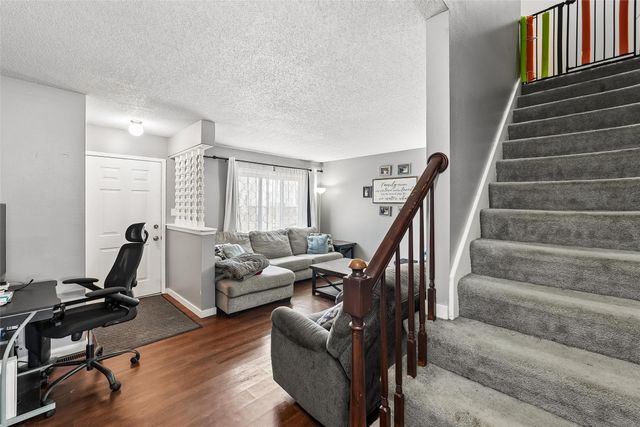 268 Holiday Circle 61, West Des Moines, IA 50265